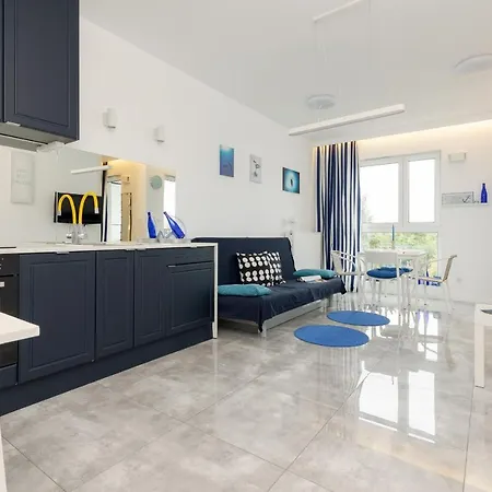 Hugo By Renters Apartment Warsaw
