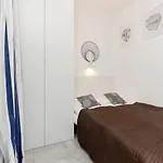 Lägenhet Hugo By Renters Warszawa